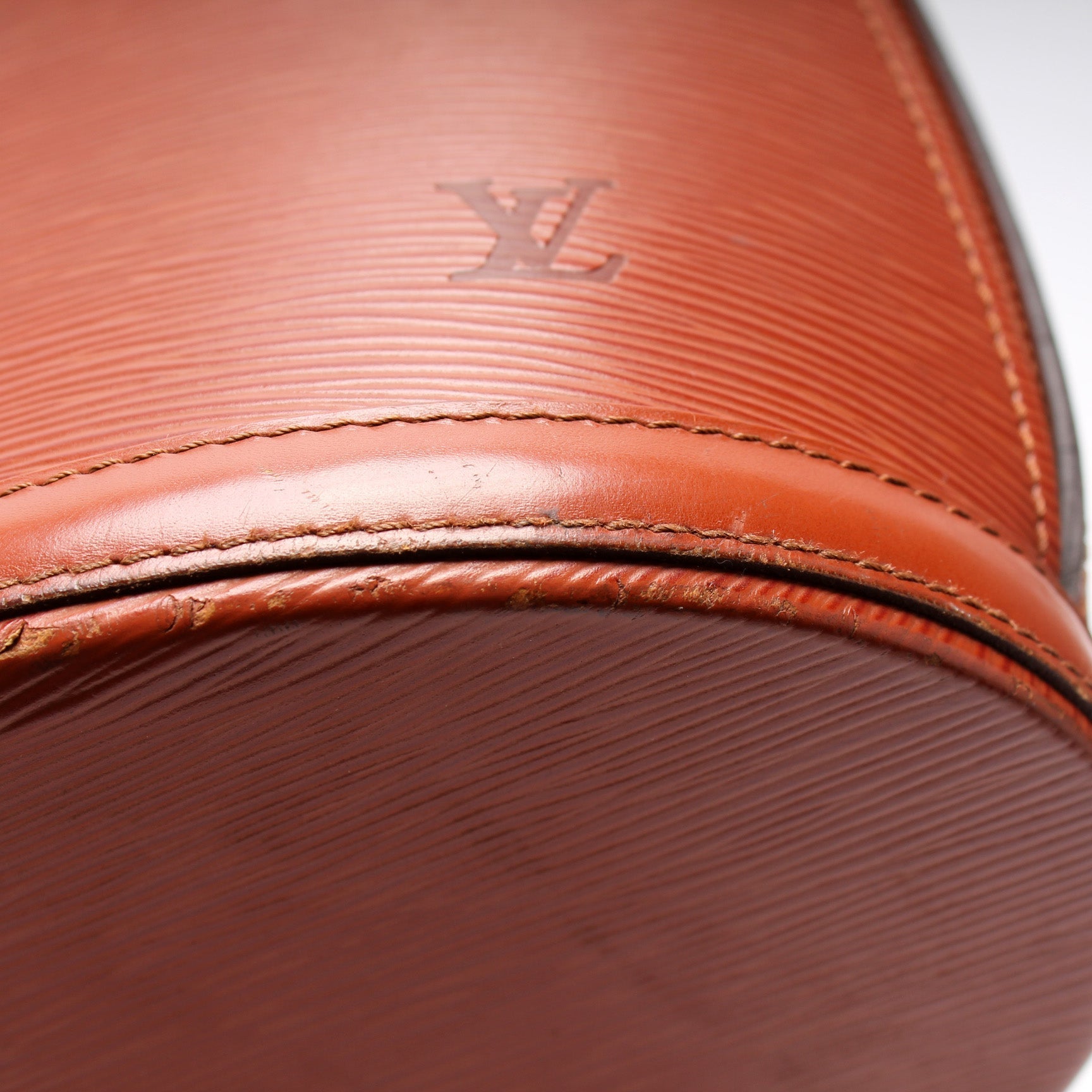 Cluny Shoulder Bag Epi 1:1 Rep