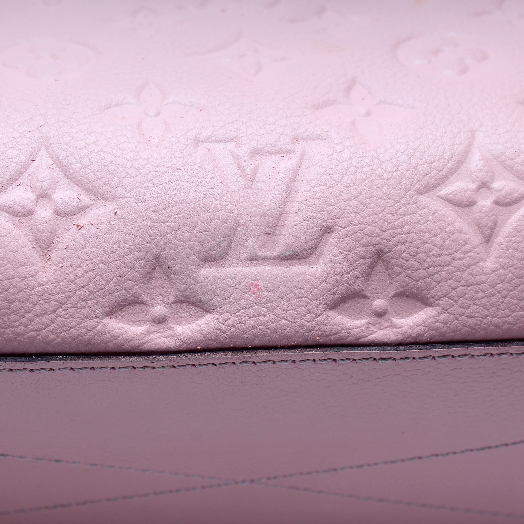 Montaigne MM Empreinte