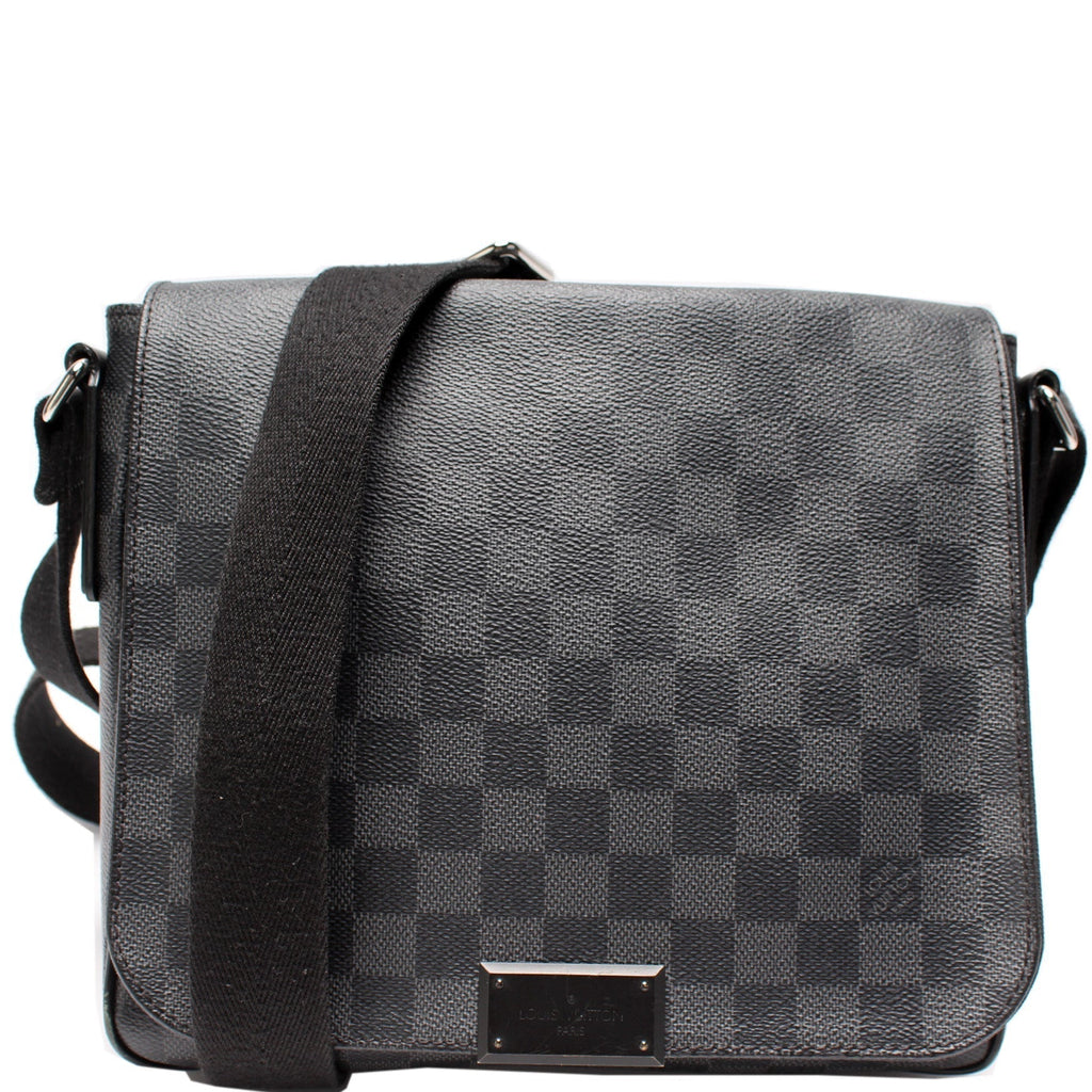 District PM Damier Graphite