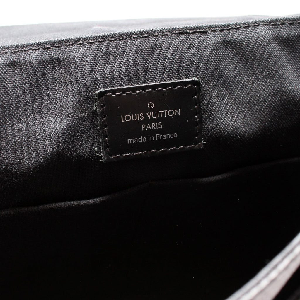 District PM Damier Graphite
