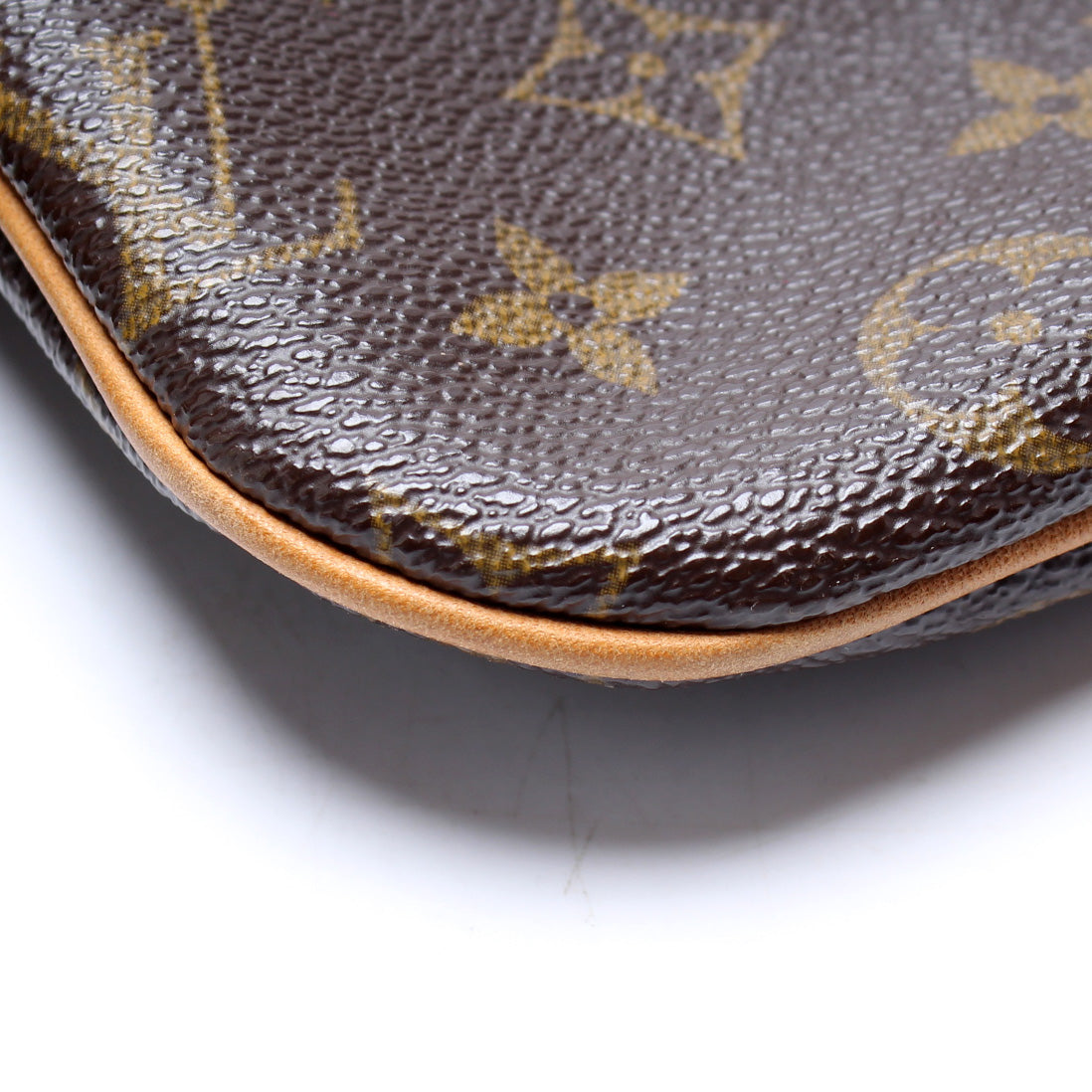 Pochette Bosphore Monogram