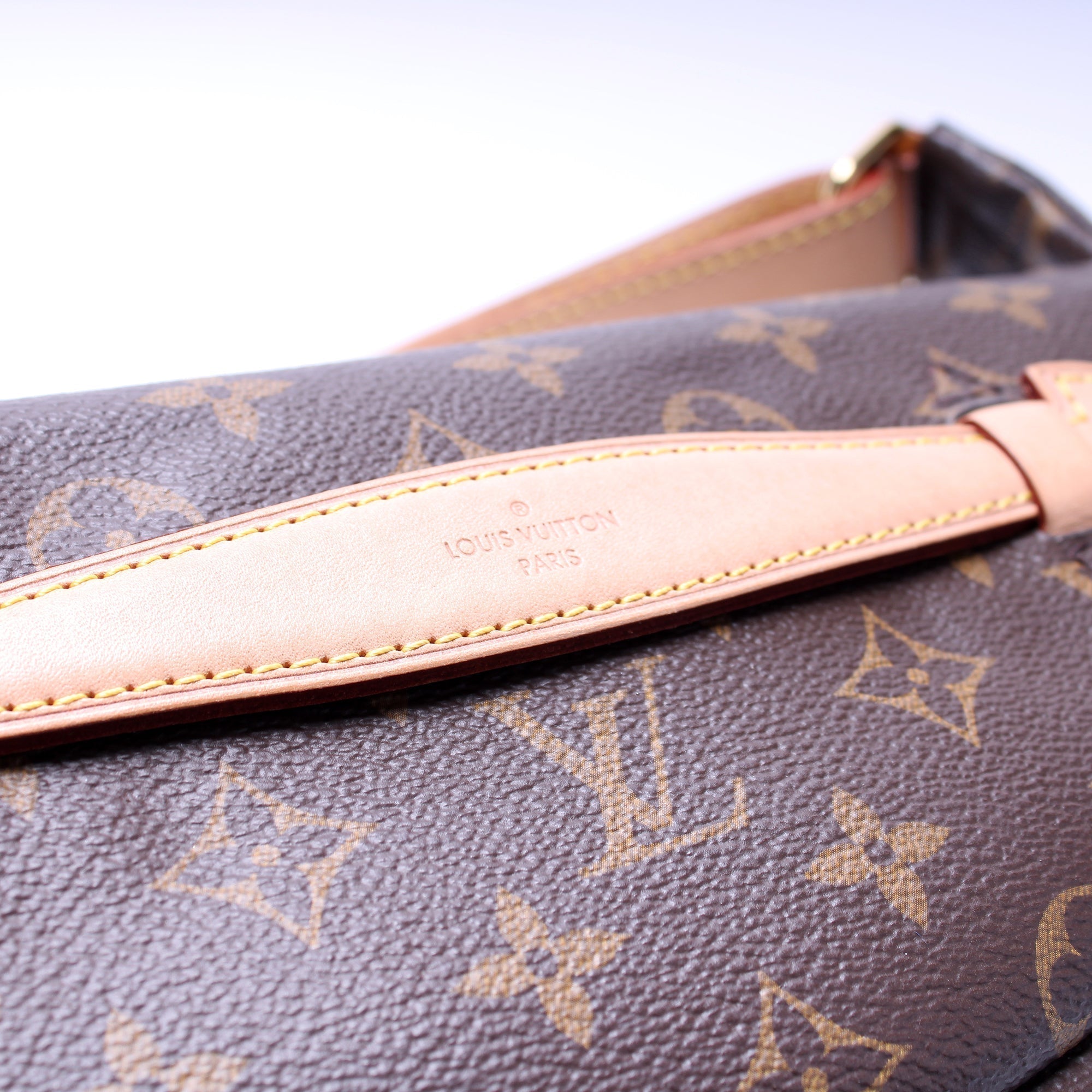 Bumbag Monogram