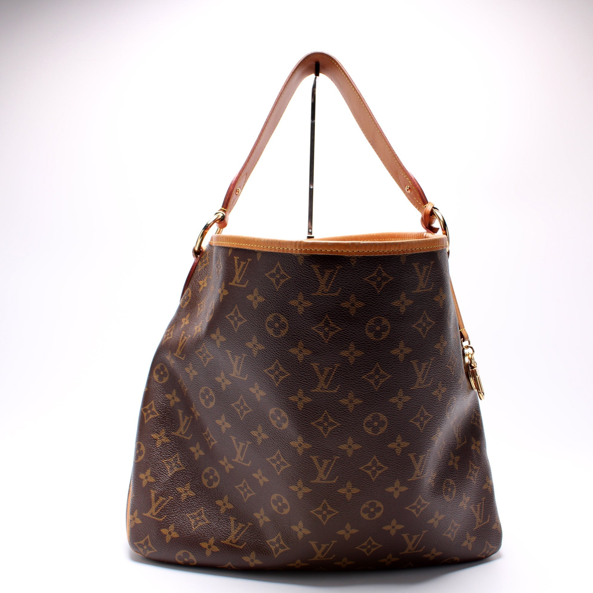 Delightful MM Monogram