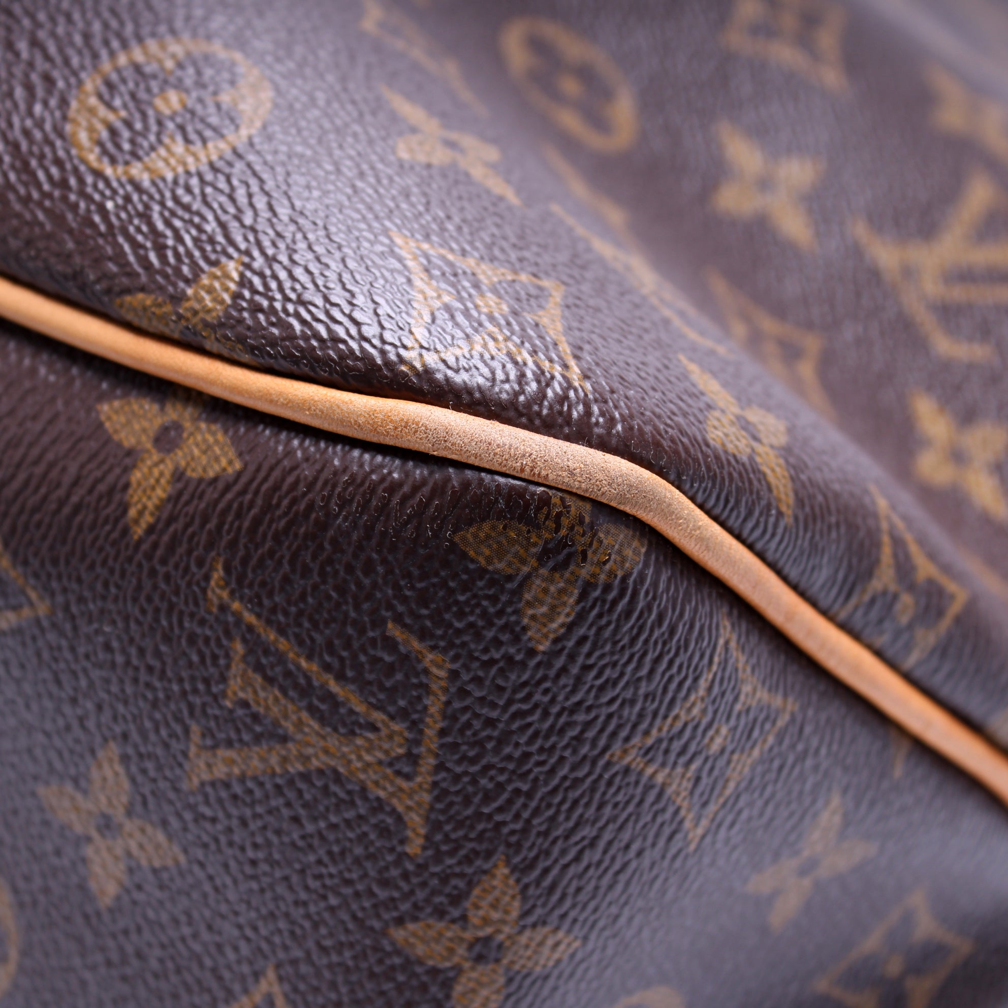 Delightful MM Monogram