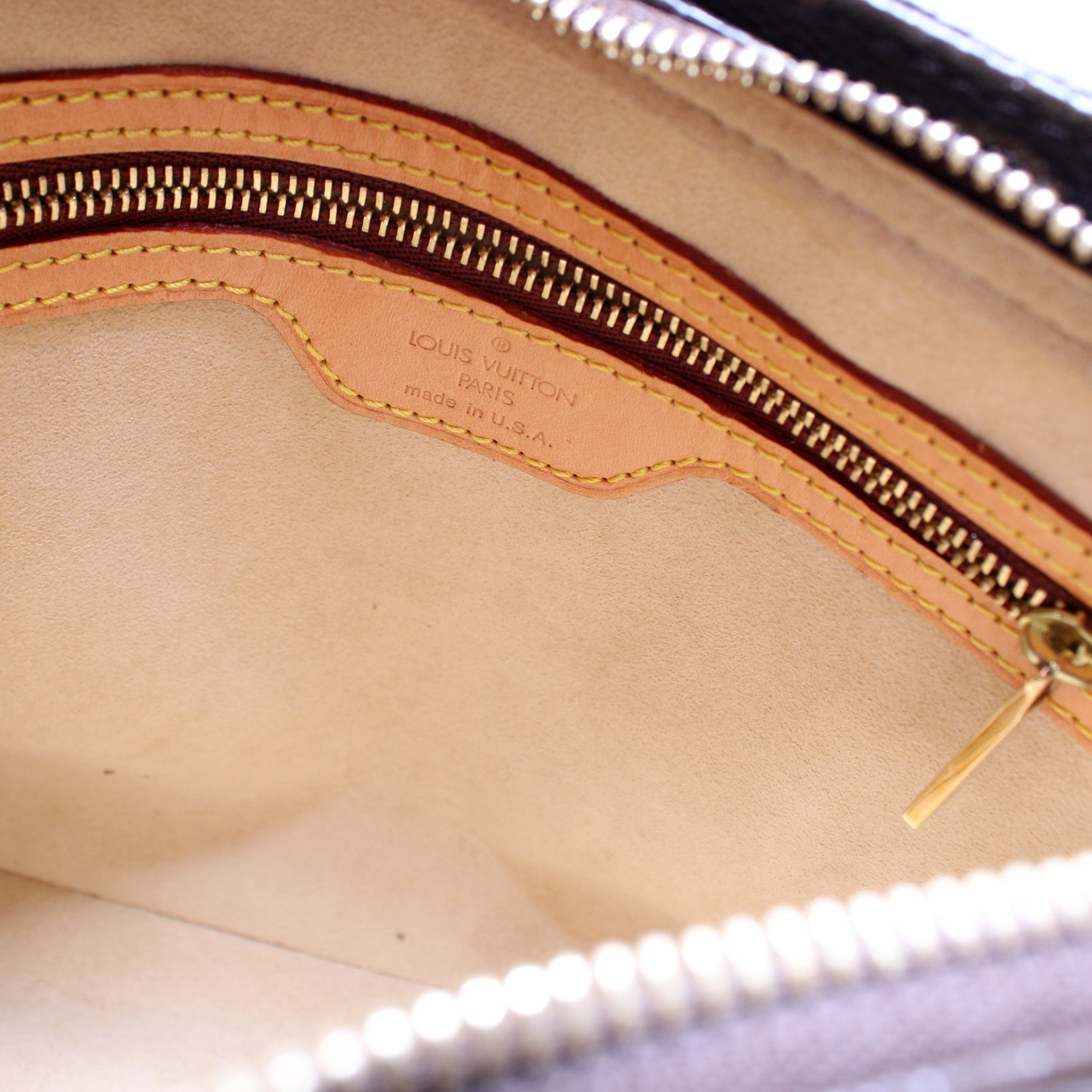 Looping MM Monogram