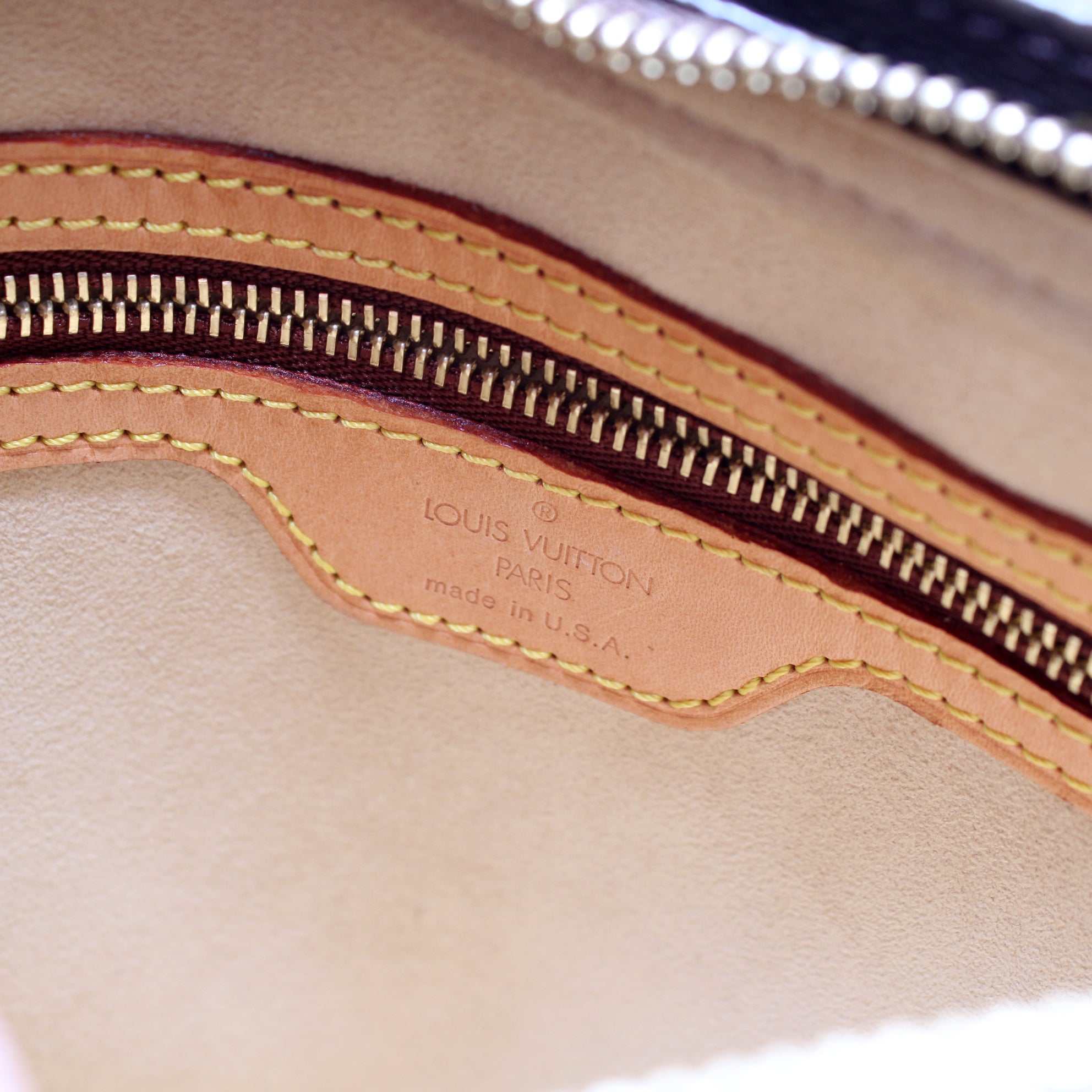 Looping MM Monogram