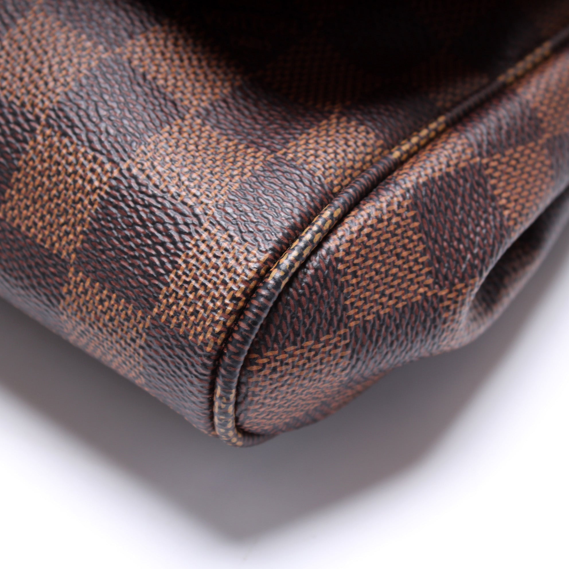 Favorite MM Damier Ebene