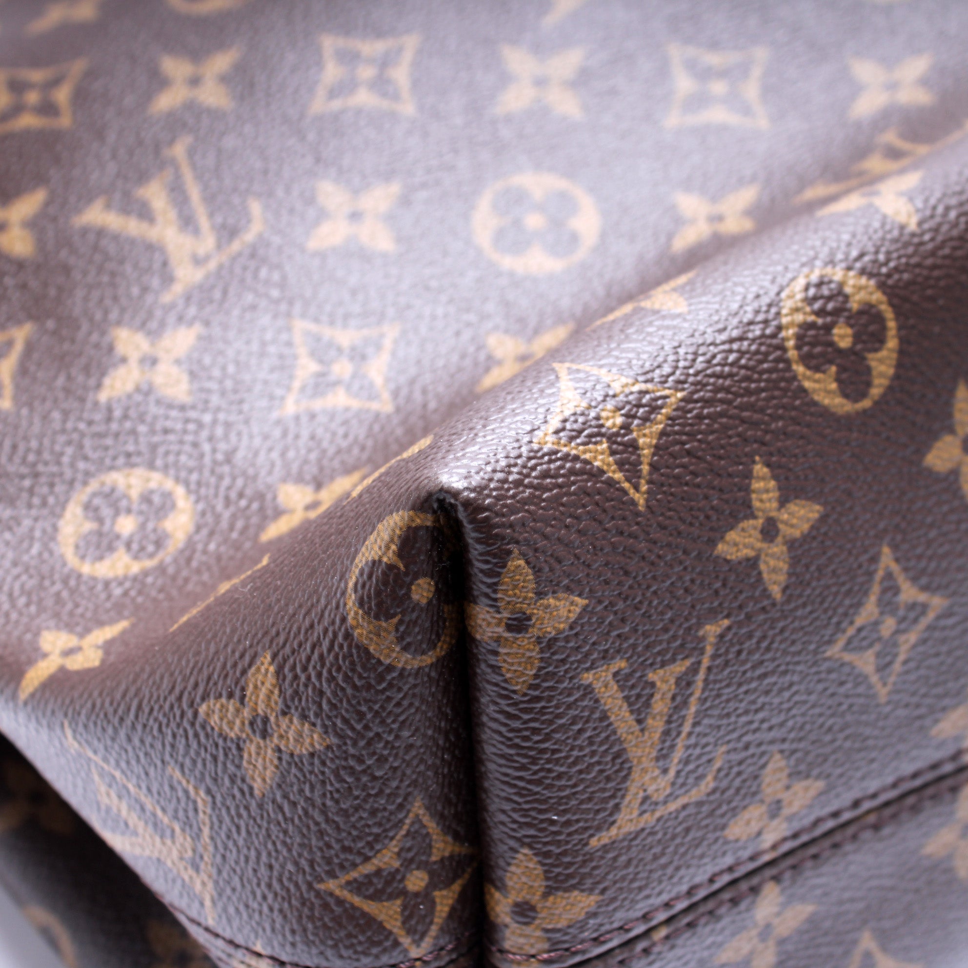 Graceful MM Monogram
