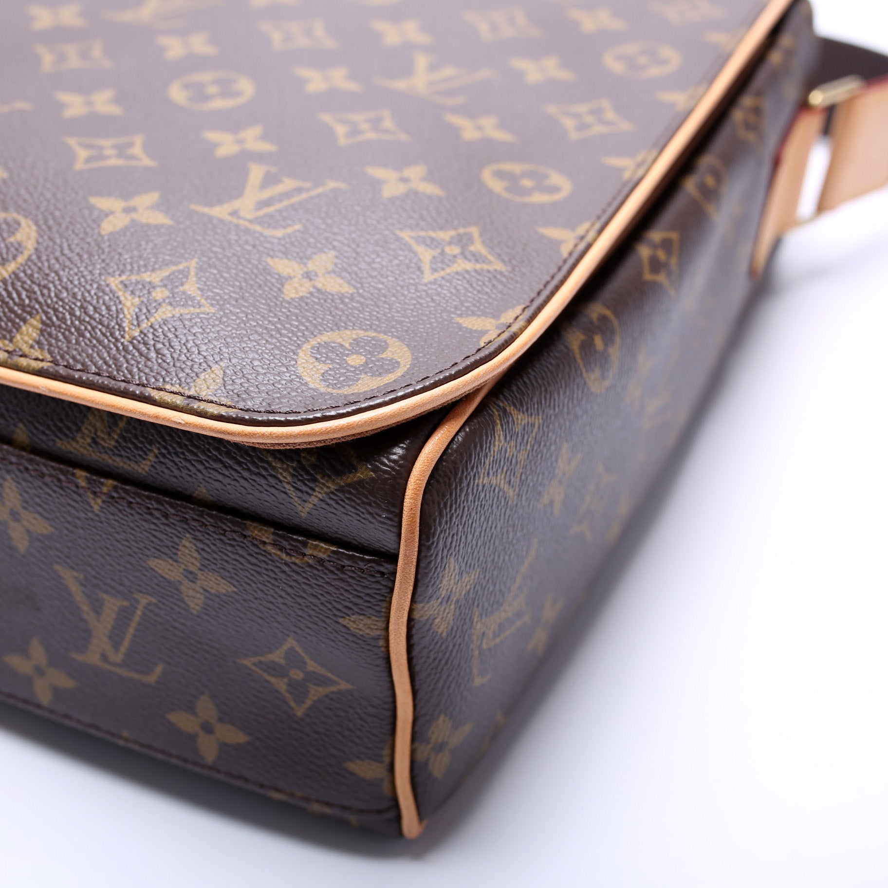 Abbesses Monogram
