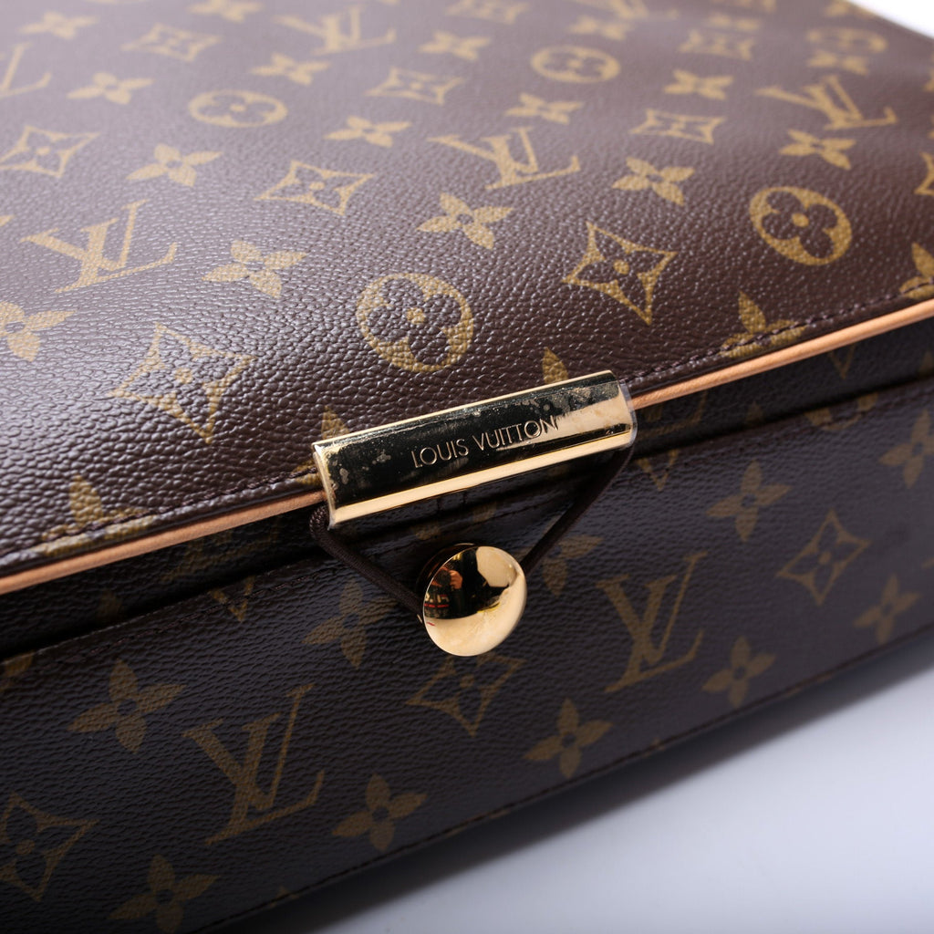 Abbesses Monogram