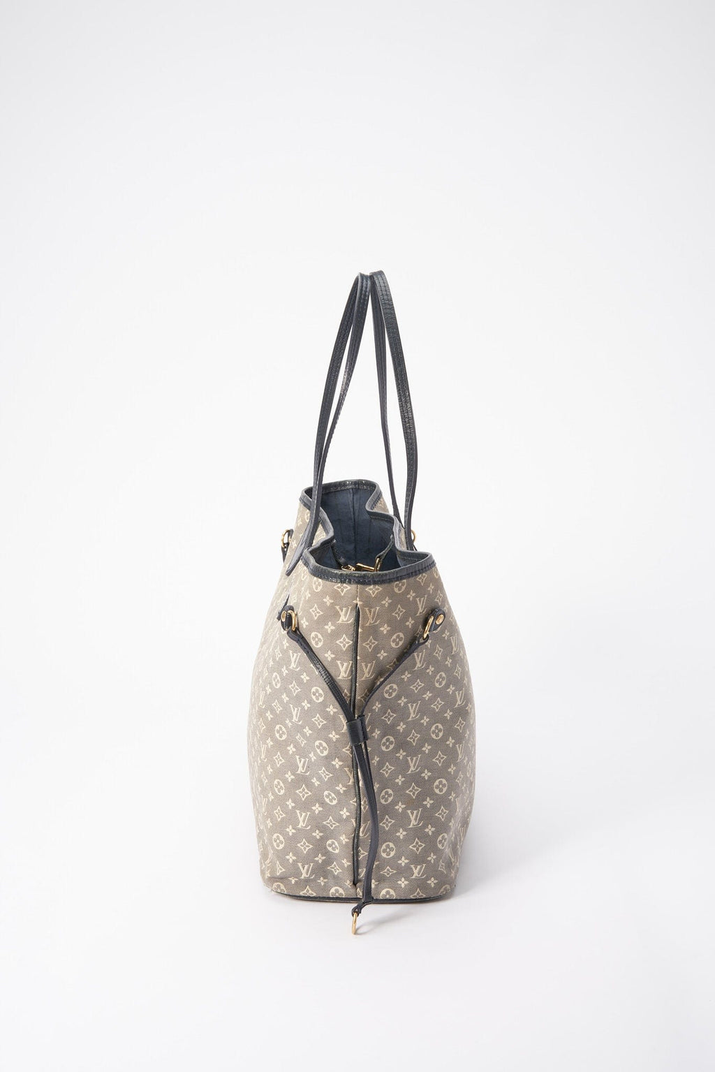 Louis Vuitton Neverfull MM in Navy Blue Monogram Canvas