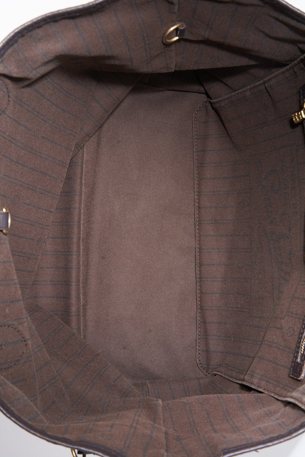 Louis Vuitton Neverfull MM in Monogram Canvas