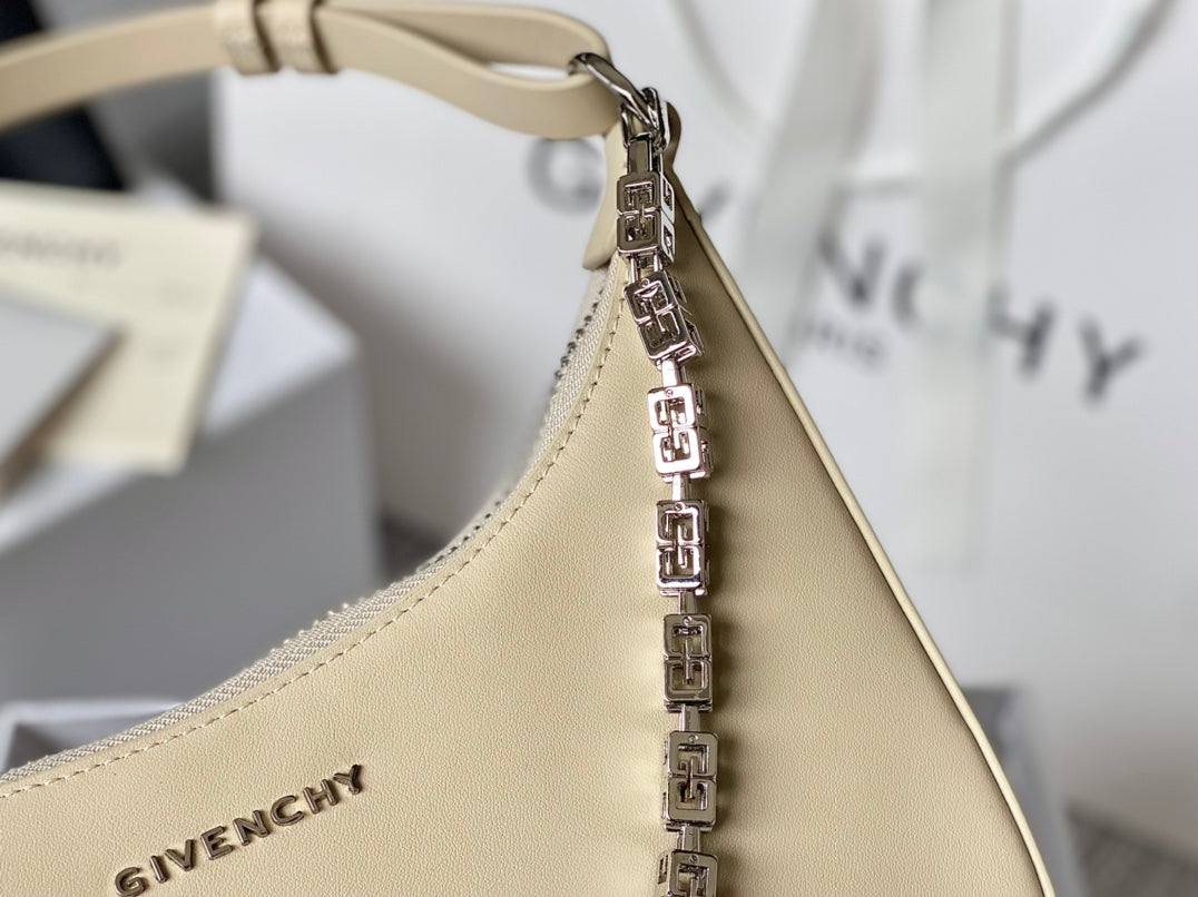 gv Small Moon Cut Out Bag Cream For Women, Handbags, Shoulder Bags 9.8in/25cm GVC