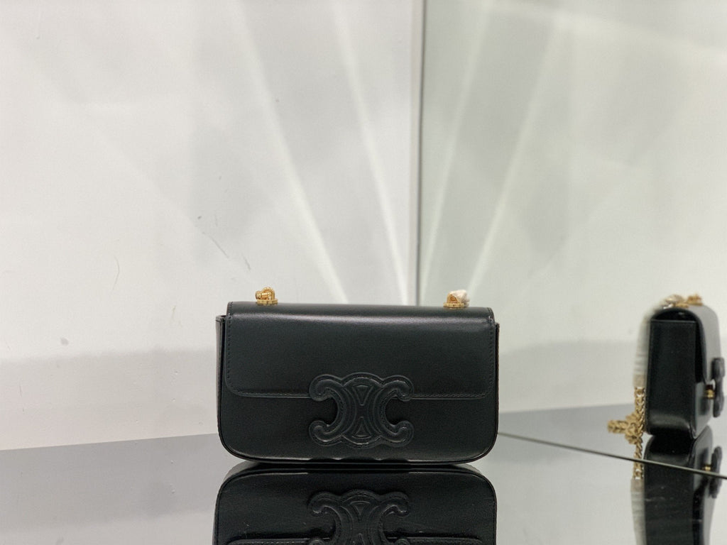 Celine Chain Shoulder Bag Cuir Triomphe Black For Women 7.9in/20cm