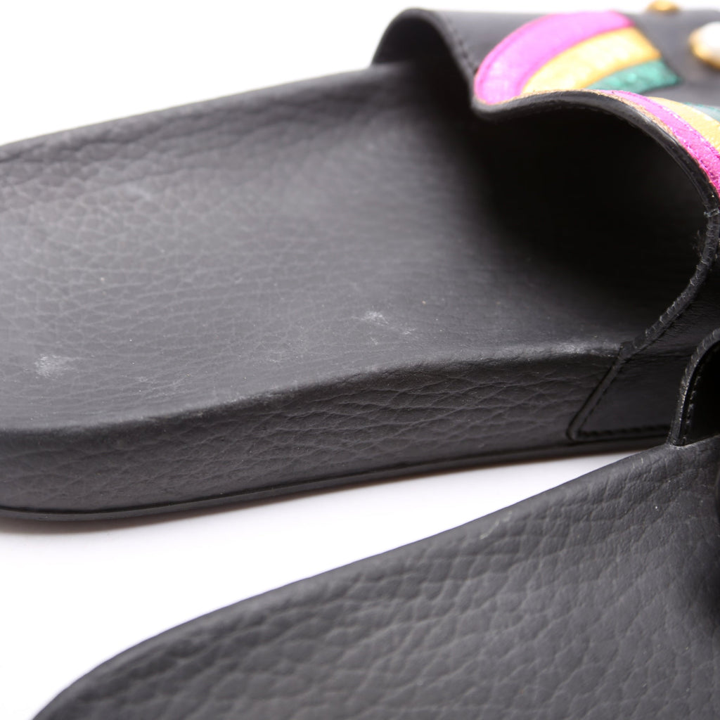 Gucci Rainbow Heart Pursuit Calfskin/Rubber Slides Size 37