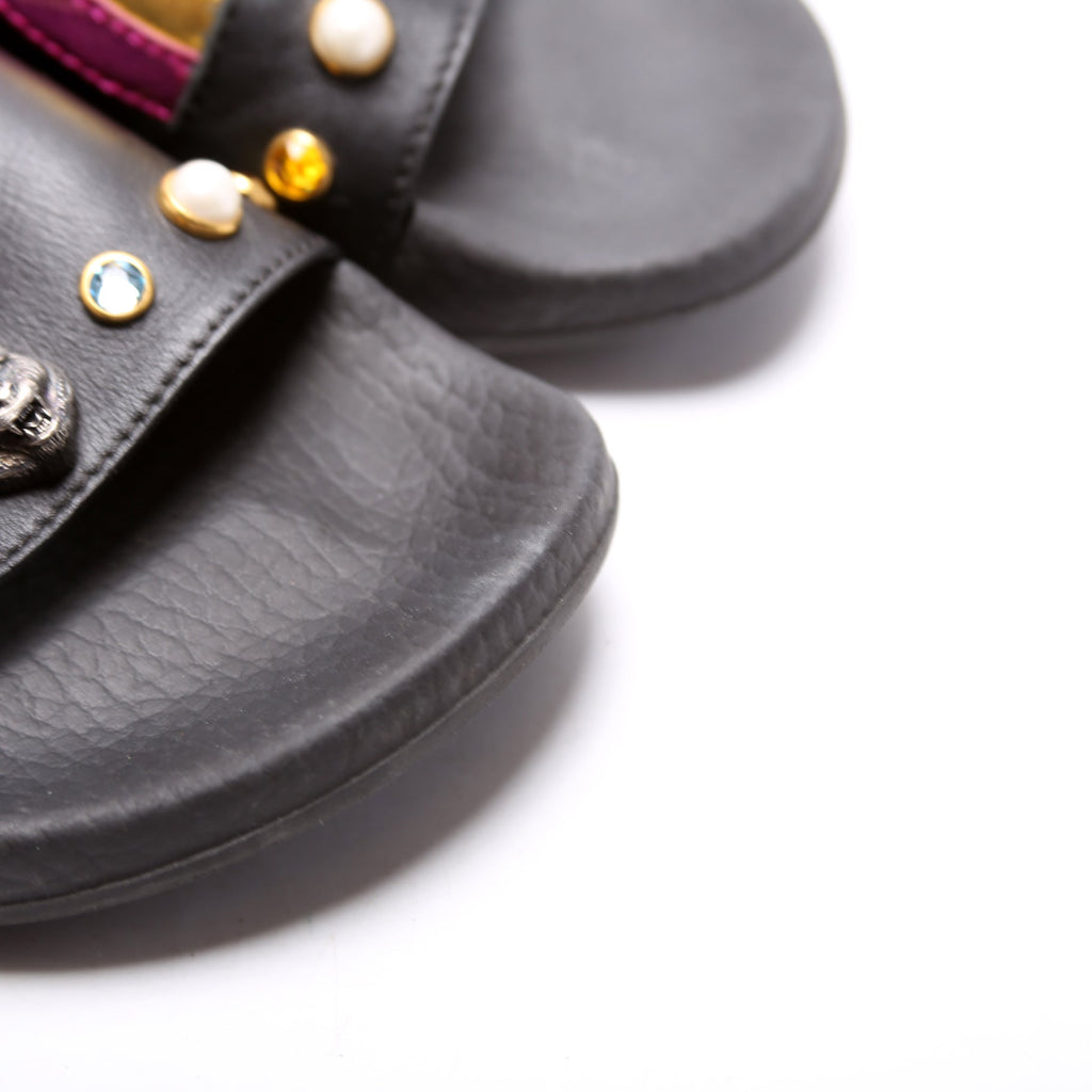 Gucci Rainbow Heart Pursuit Calfskin/Rubber Slides Size 37