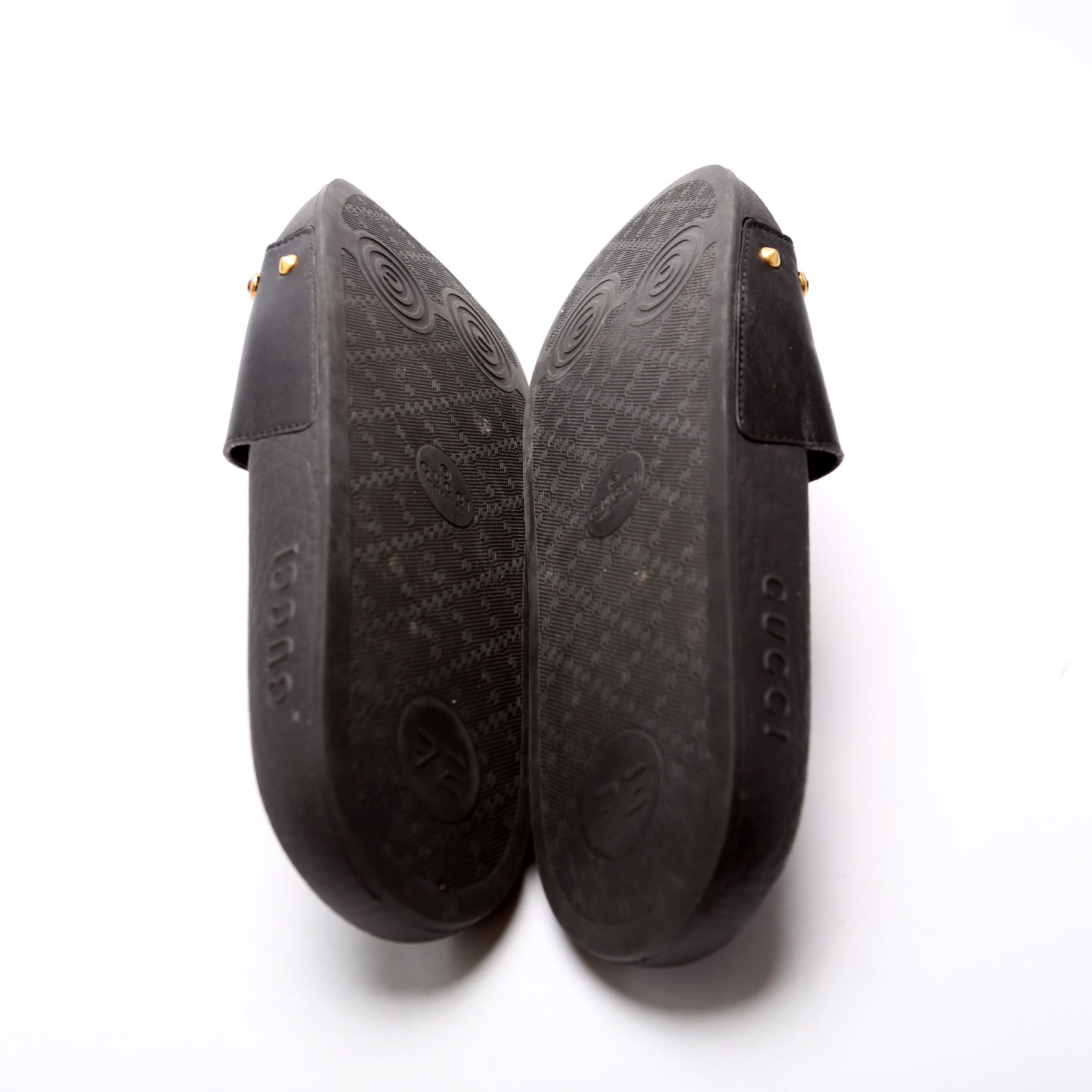 Gucci Rainbow Heart Pursuit Calfskin/Rubber Slides Size 37