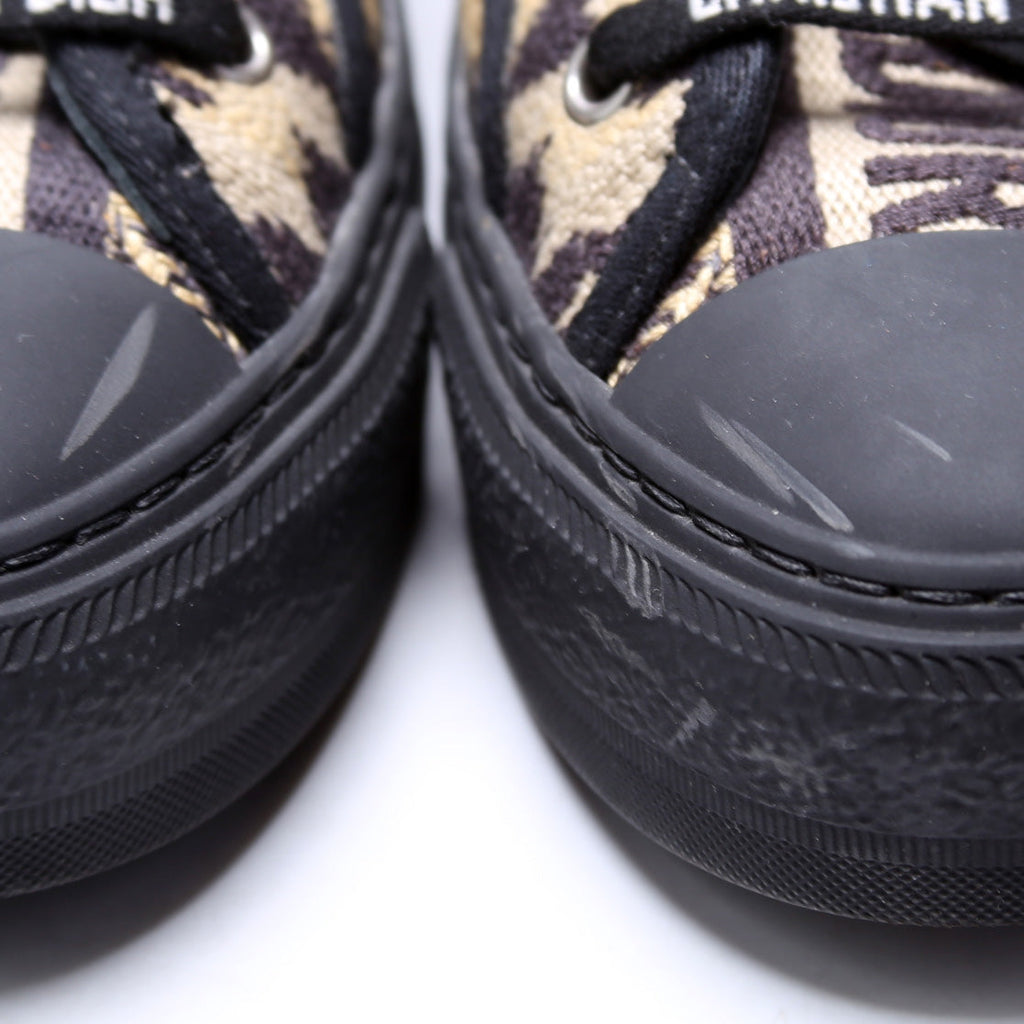 Christian Dior Walk'N'Dior Sneakers Size 38.5