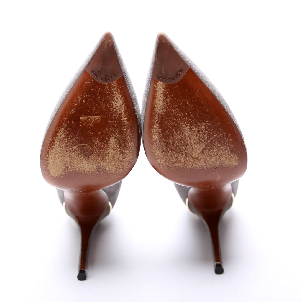 Louis Vuitton Pointed Toe Pumps Size 38.5