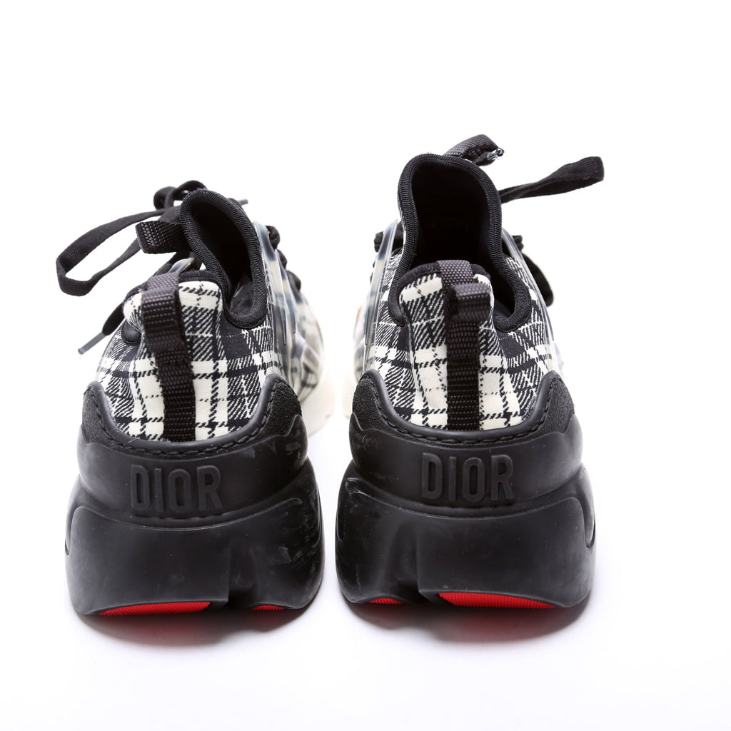 Christian Dior D Connect Sneakers Size 38.5
