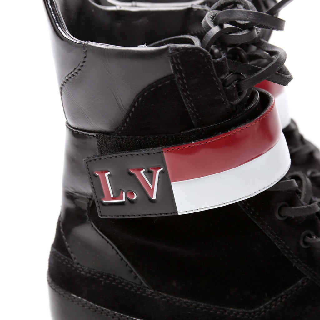 Louis Vuitton Laureate Desert Boots Size 38