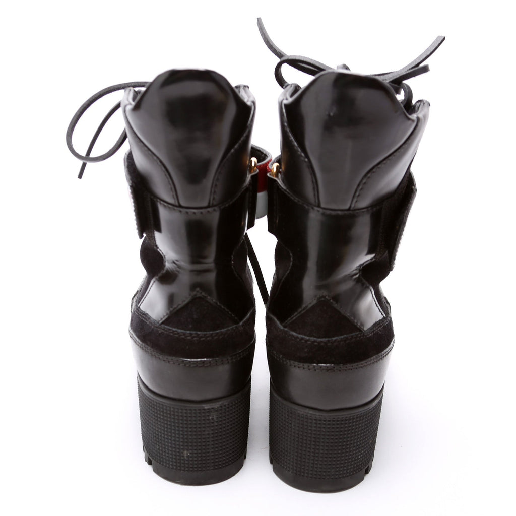 Louis Vuitton Laureate Desert Boots Size 38
