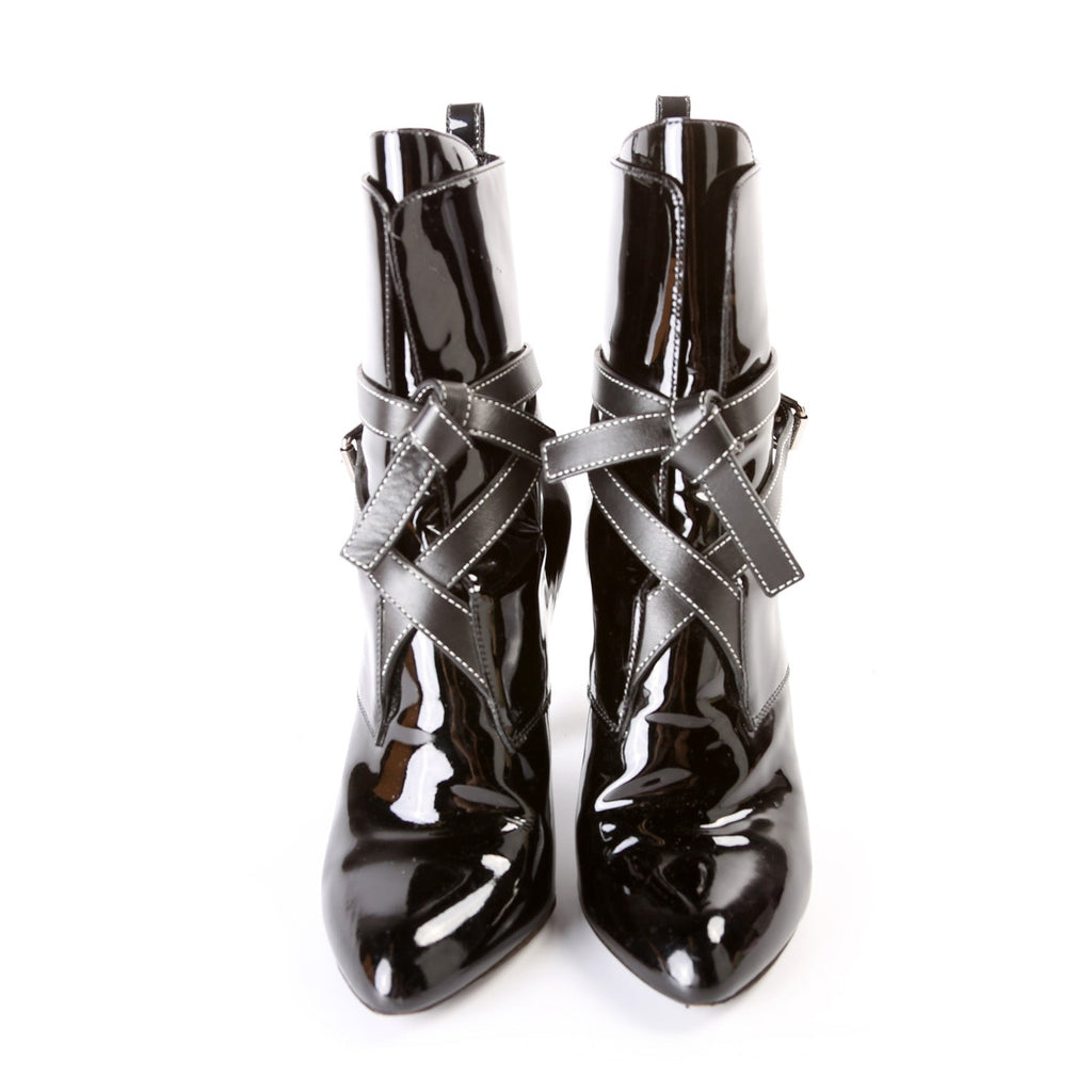 Louis Vuitton Wrap Leather Ankle Booties Size 38