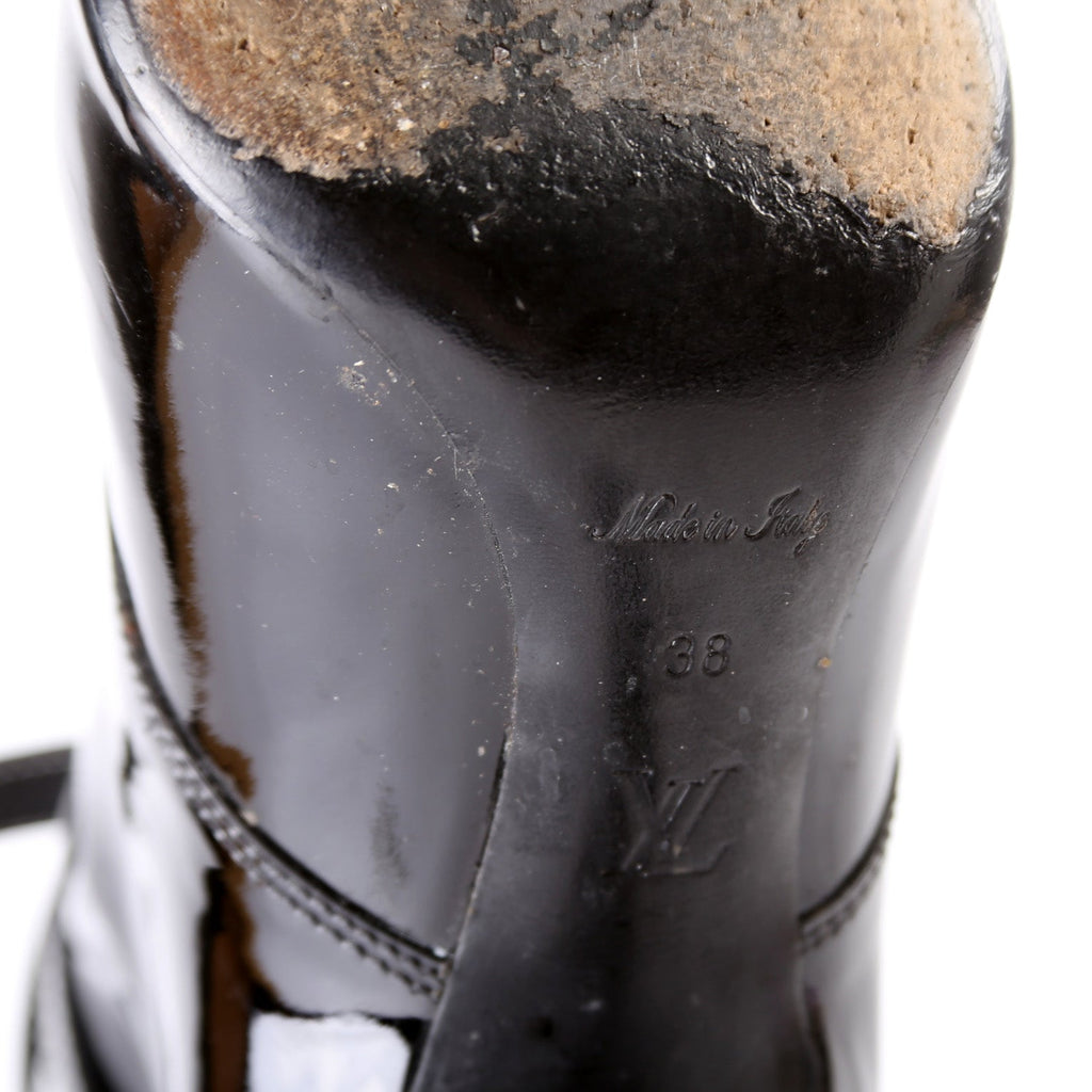 Louis Vuitton Wrap Leather Ankle Booties Size 38