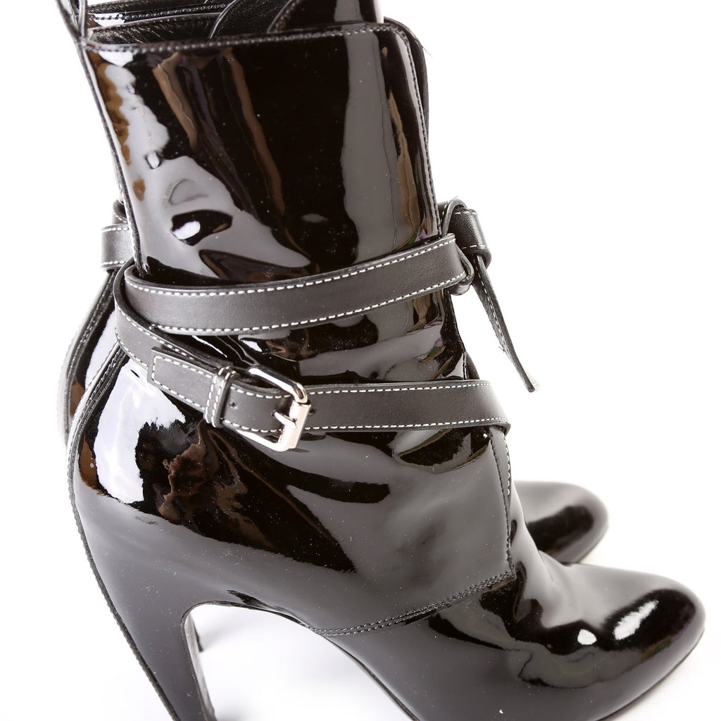 Louis Vuitton Wrap Leather Ankle Booties Size 38