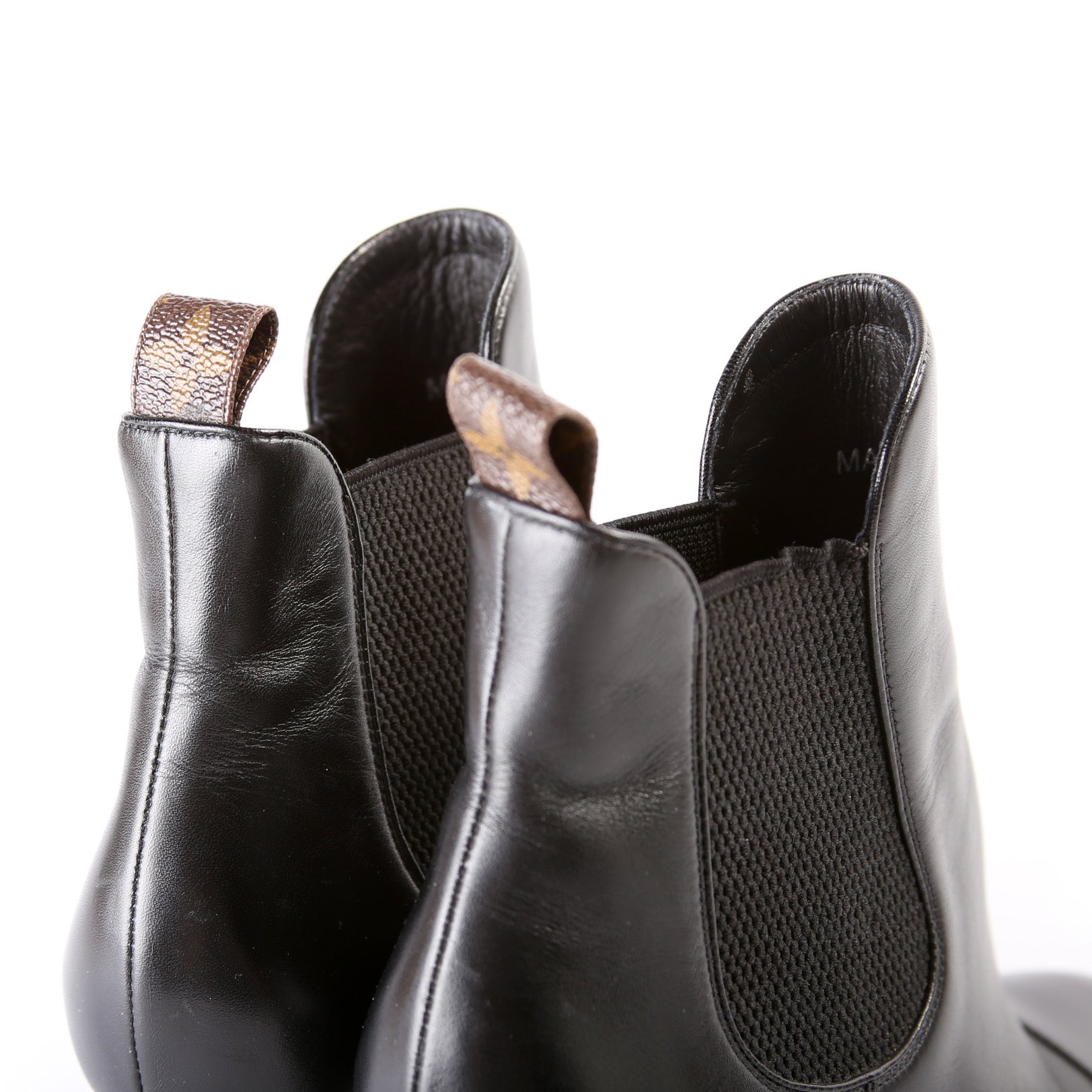Louis Vuitton Cap Toe Leather Ankle Booties Size 39