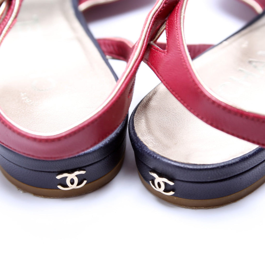 Chanel Leather Flat Sandals Size 39.5