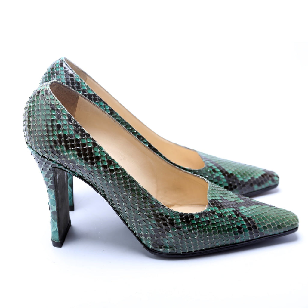 Chanel Pointed Toe Pumps Size 39