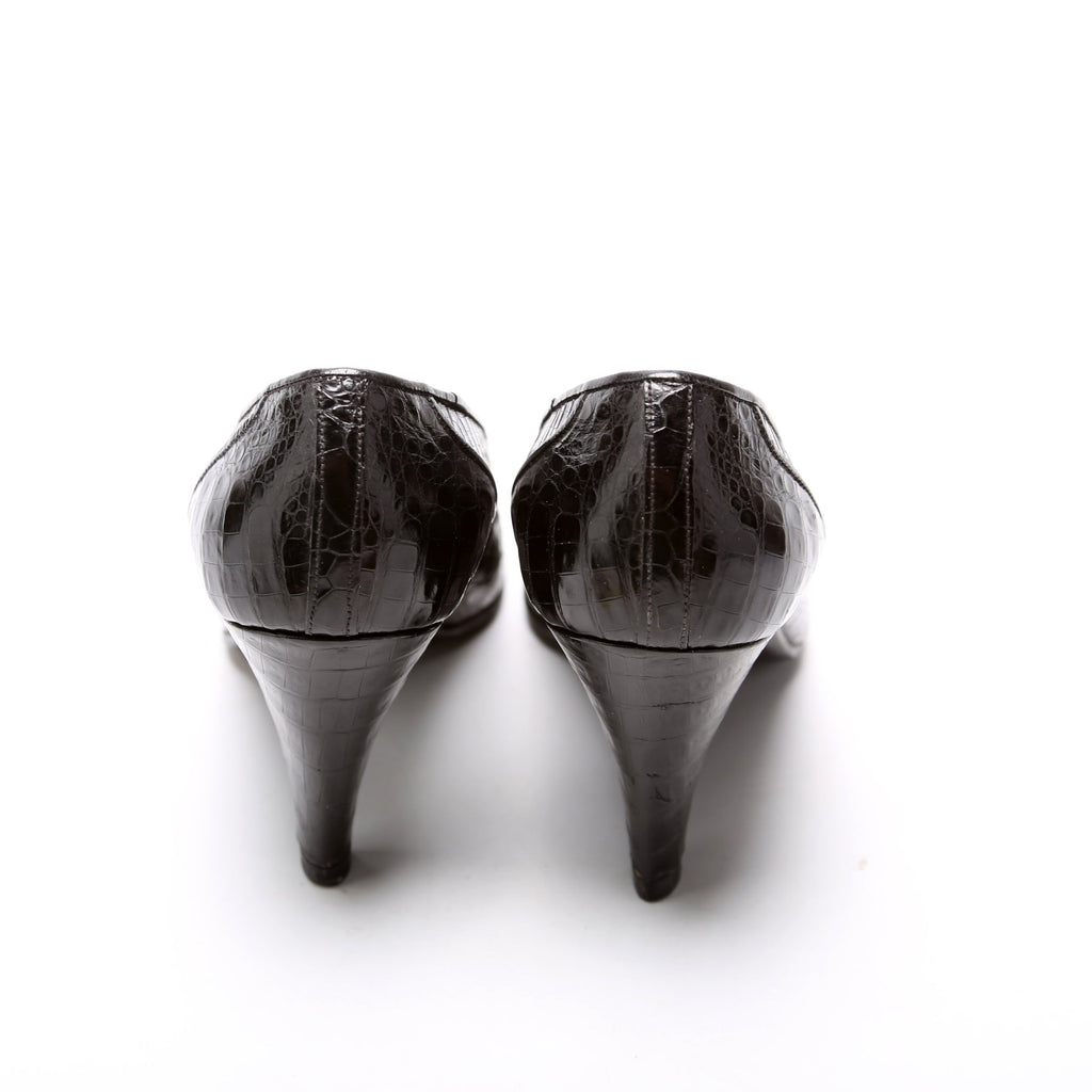 Chanel Pointed Toe Python Pumps Size 37.5