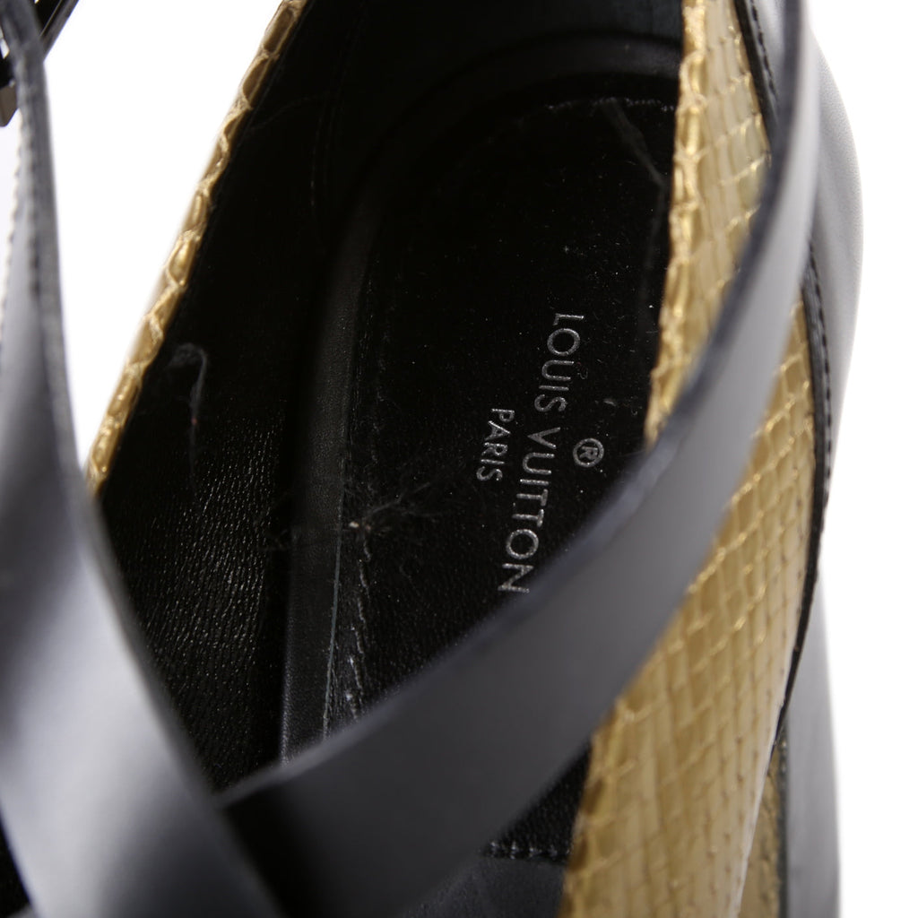 Louis Vuitton Pointed Toe Pumps Size 39