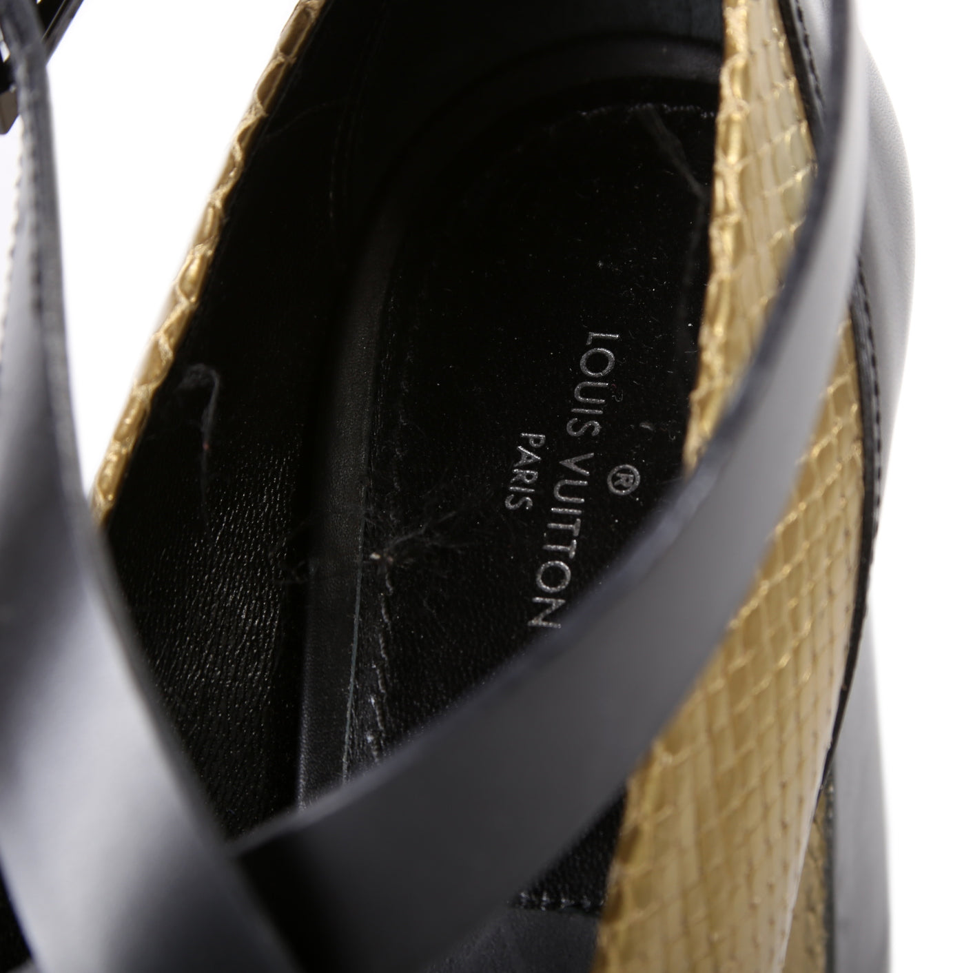 Louis Vuitton Pointed Toe Pumps Size 39