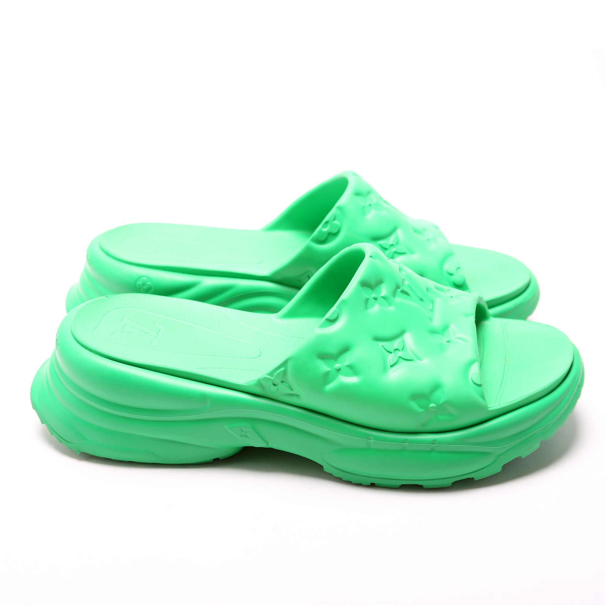 Louis Vuitton Logo Rubber Slides Size 40