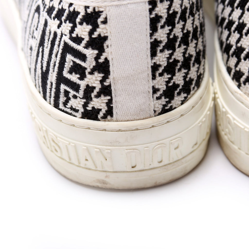 Christian Dior Walk'N'Dior Sneakers Size 38