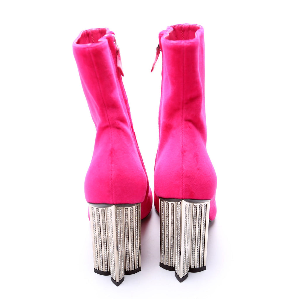 Louis Vuitton Silhouette Ankle Booties Size 37