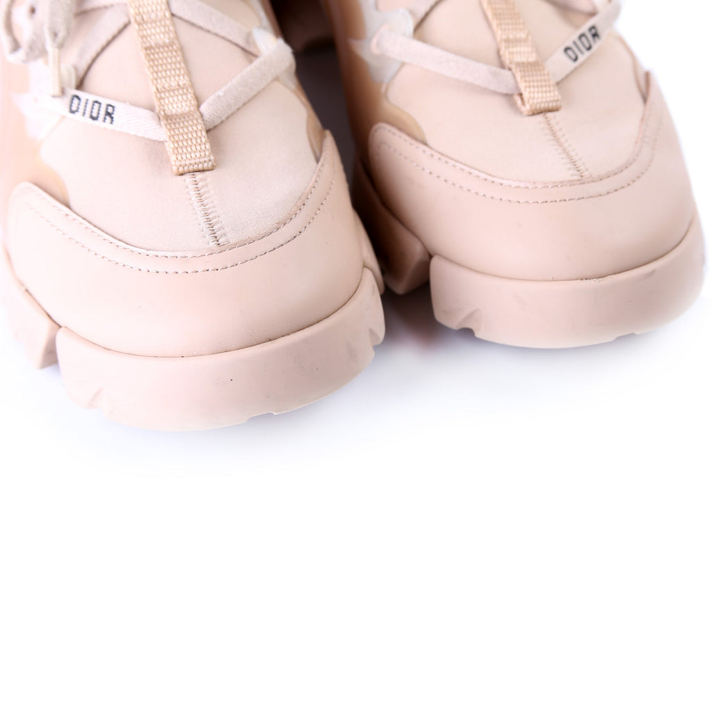 Christian Dior D Connect Sneakers Size 39