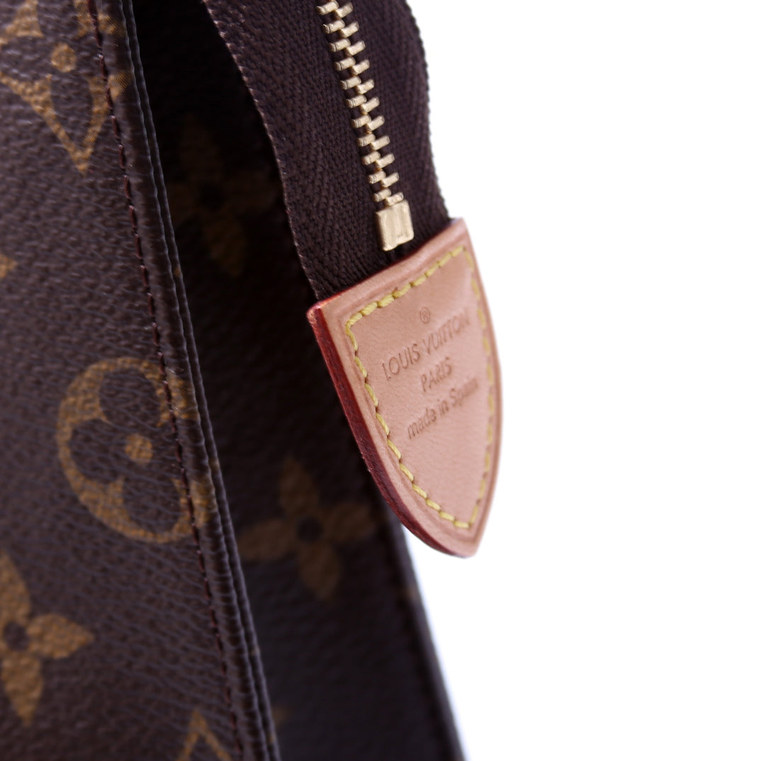 Louis Vuitton Toiletry Pouch 26 Newer Monogram