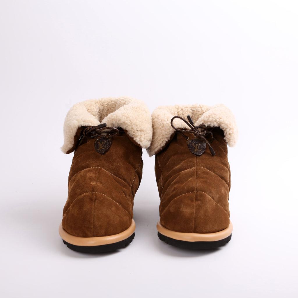 Louis Vuitton Pillow Comfort Suede/Shearling Ankle Boots Size 39