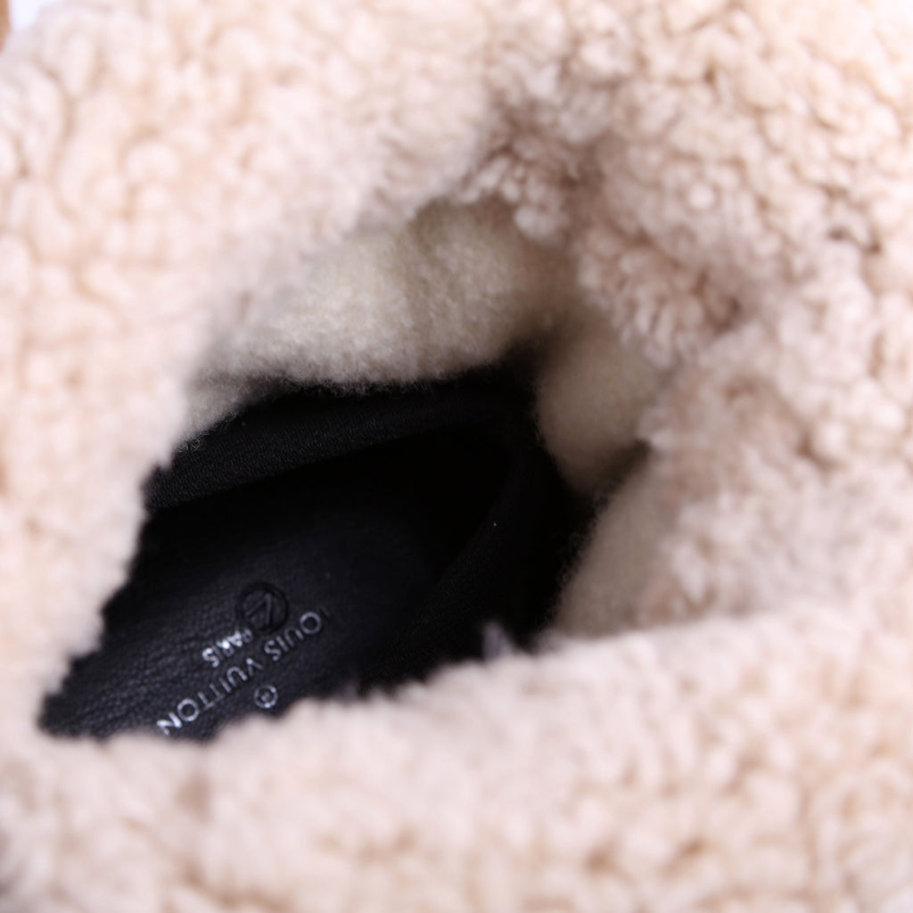 Louis Vuitton Pillow Comfort Suede/Shearling Ankle Boots Size 39