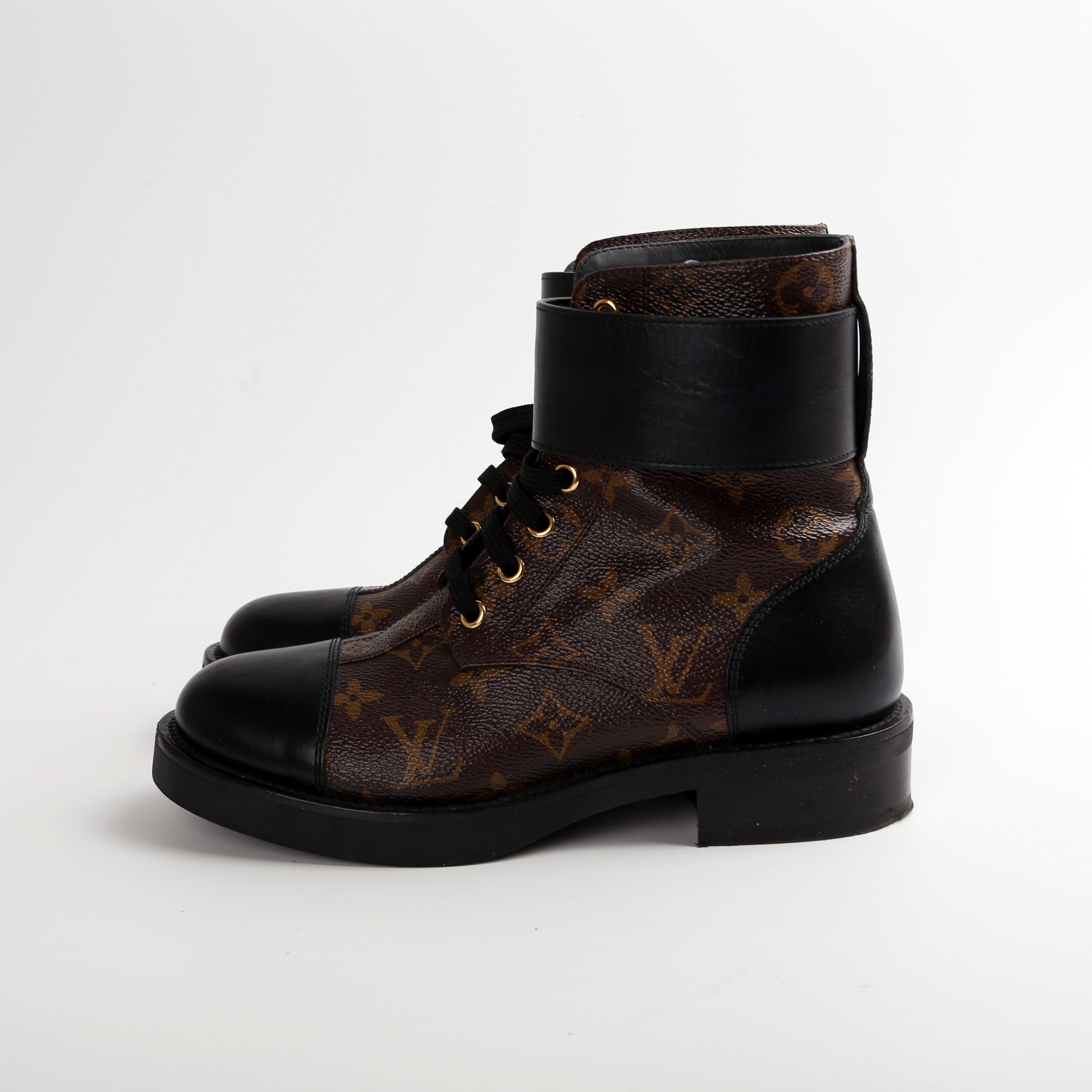 Louis Vuitton Wonderland Flat Ranger Boots Size 36