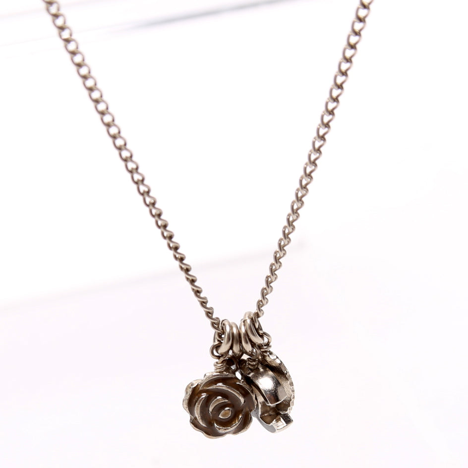 Chanel CC Flower Pendants