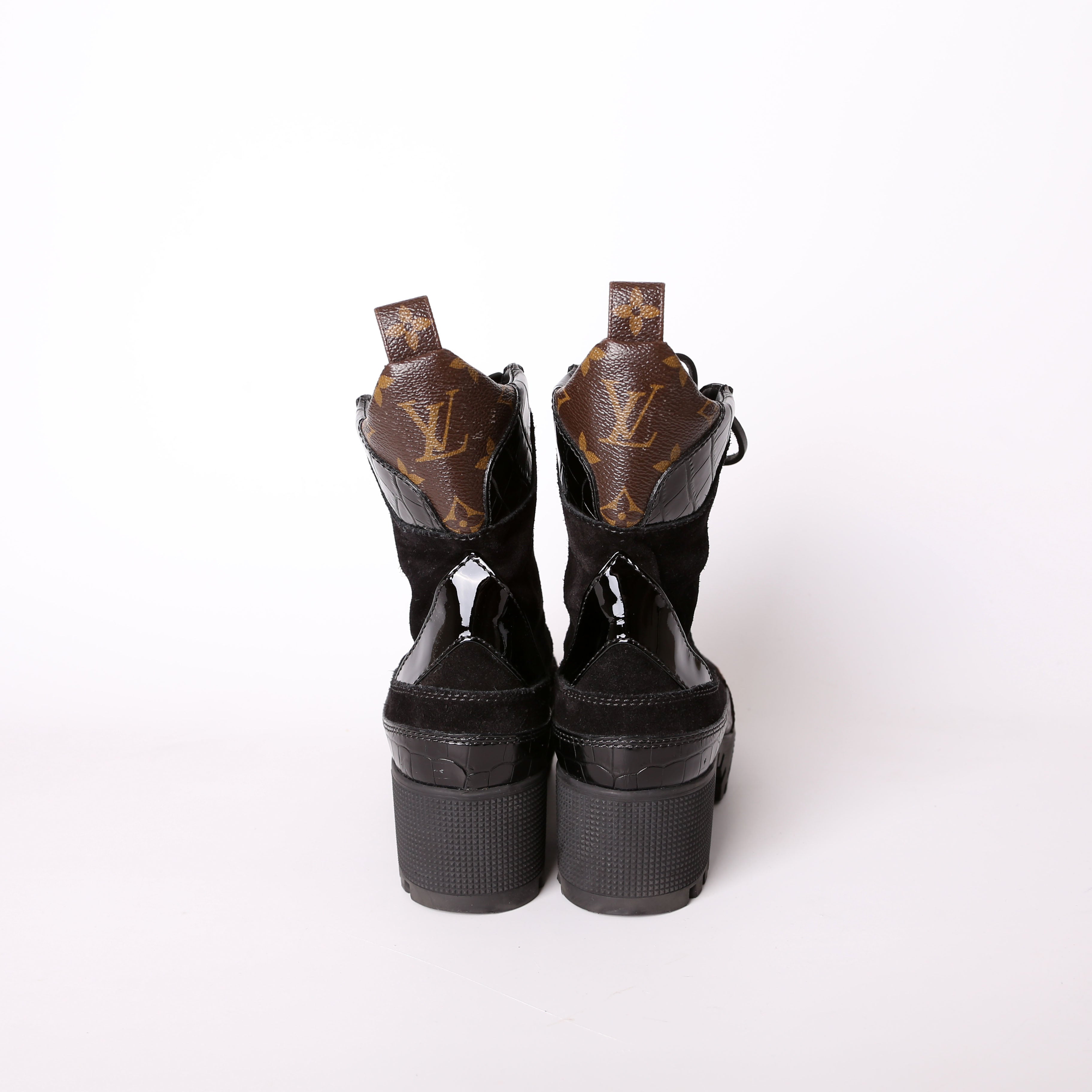 Louis Vuitton Laureate Desert Combat Boots Size 37