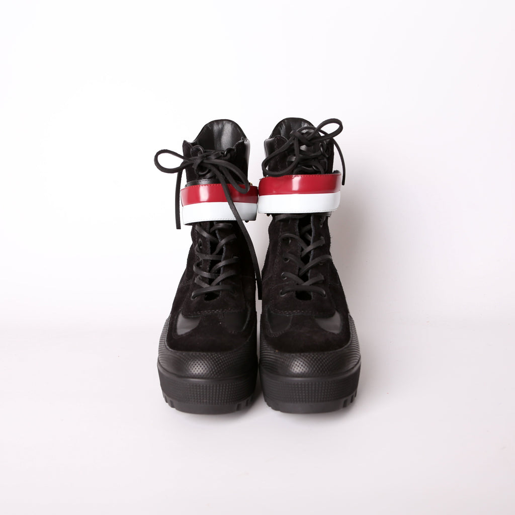 Louis Vuitton Laureate Platform Desert Boots Size 41