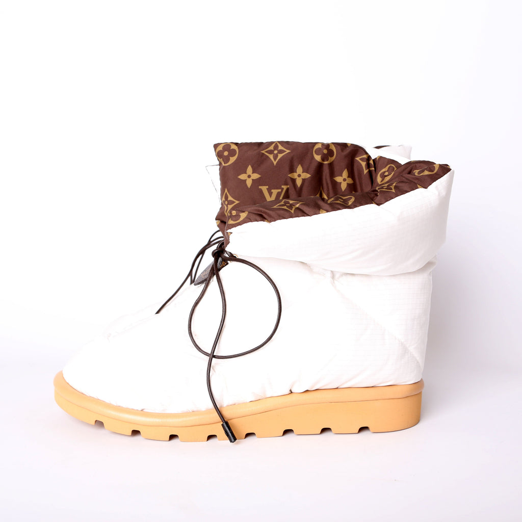 Louis Vuitton Pillow Flat Comfort Ankle Boots Size 42