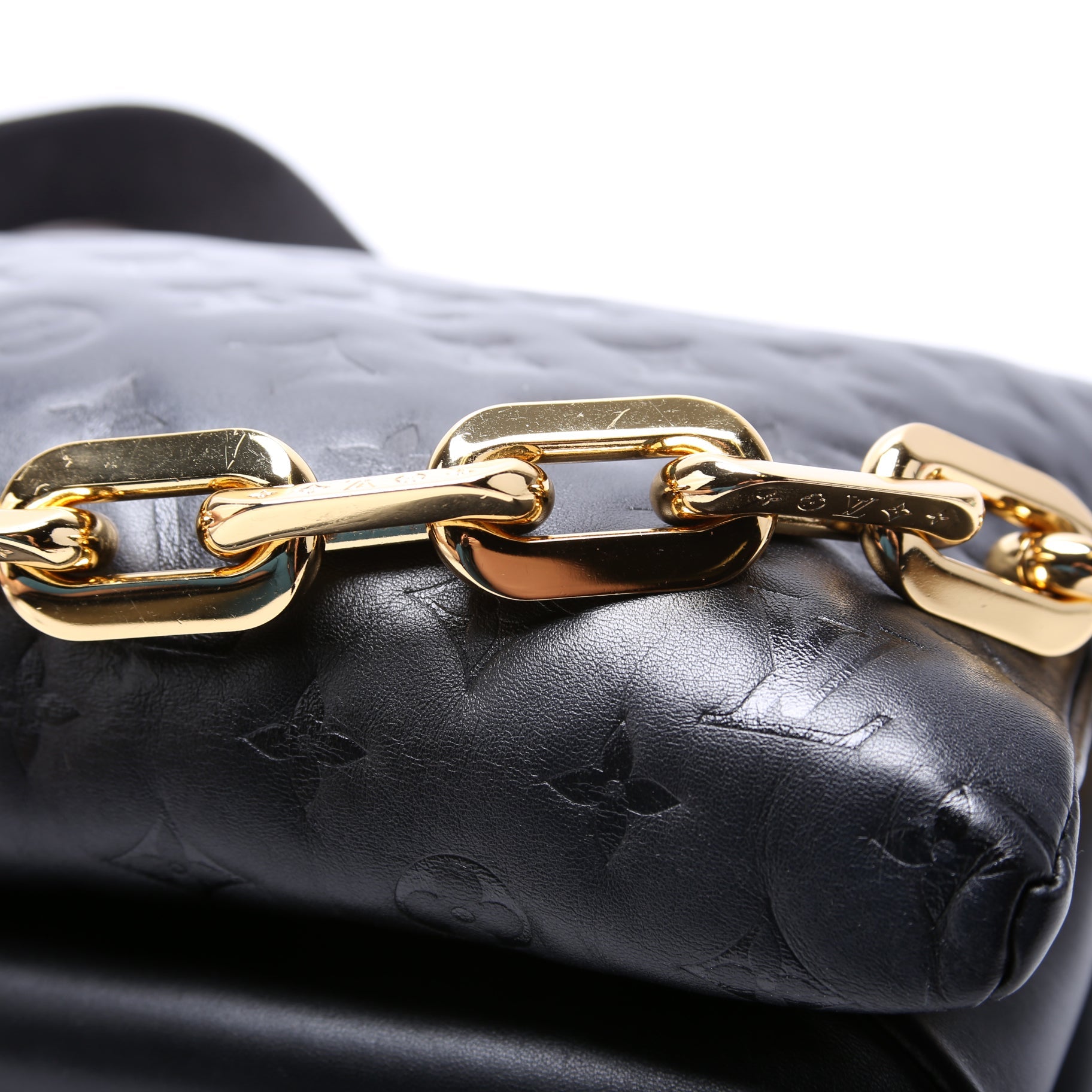 Louis Vuitton Coussin MM Lambskin Black