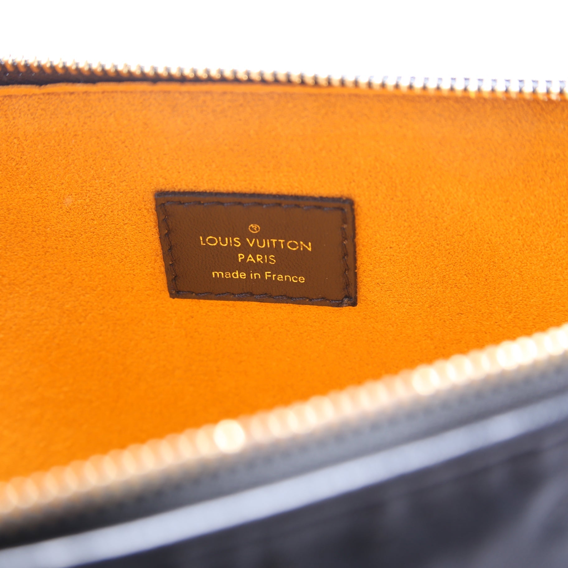 Louis Vuitton Coussin MM Lambskin Black