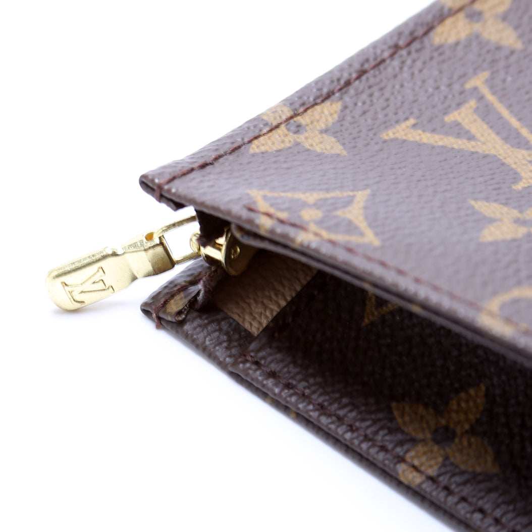 Louis Vuitton Toiletry Pouch 26 Newer Monogram